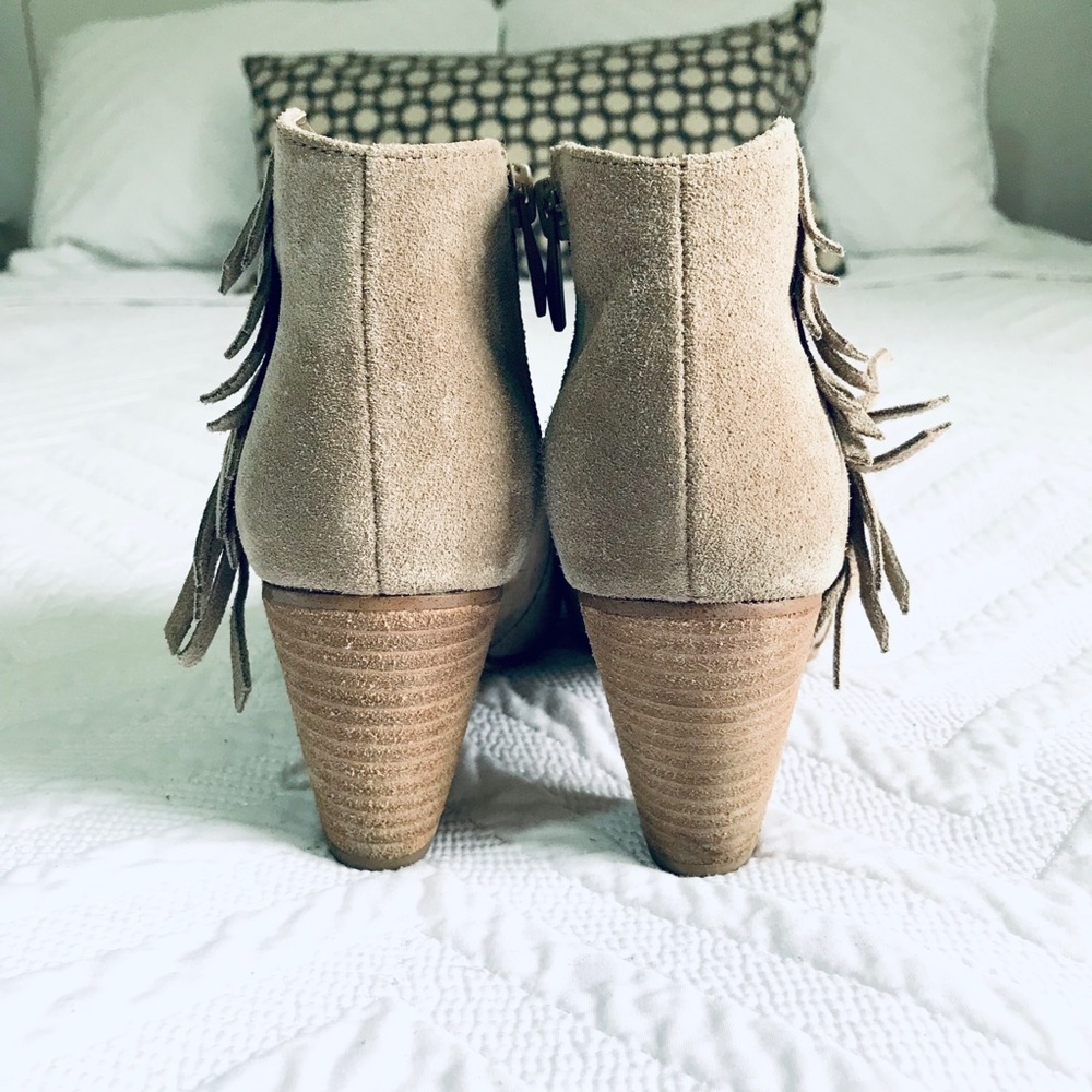 Tahari Camila Taupe Suede Ankle Boot W/ Fringe 6.5 - image 6